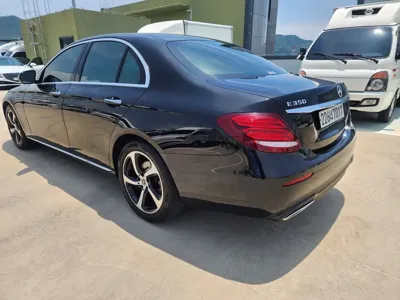 Mercedes-Benz E-Class 2020, 98503 км, за 28500000 KRW