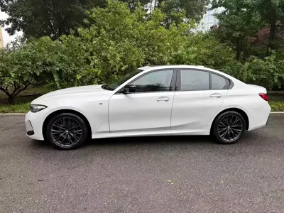 BMW 3 Series 2024, 20000 км, за 149800 CNY