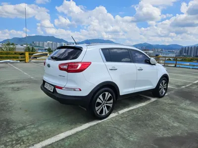Kia Sportage 2012, 140895 км, за 6700000 KRW