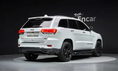 Jeep Cherokee 2020, 88272 км, за 24200000 KRW