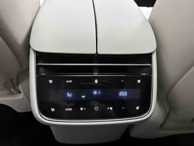 享界 Xiangji S9 2025, 25000 км, за 261800 CNY