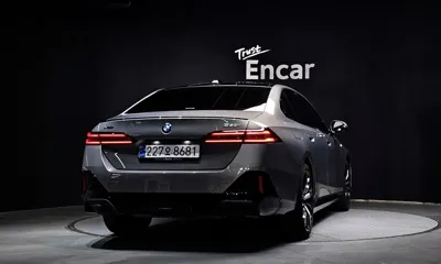 BMW 5-Series 2025, 10527 км, за 102000000 KRW