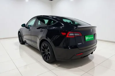 Tesla Model Y 2022, 51200 км, за 191301.93 CNY
