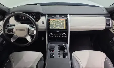Land Rover Discovery 2024, 14978 км, за 75000000 KRW