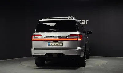 Lincoln Navigator 2021, 74730 км, за 49800000 KRW