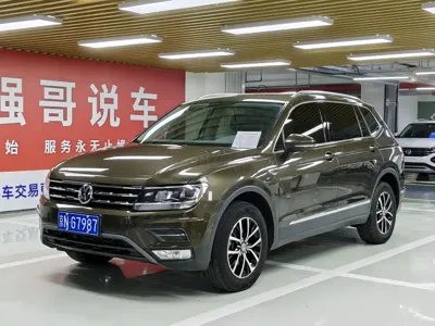Volkswagen Tiguan L · 2018 год