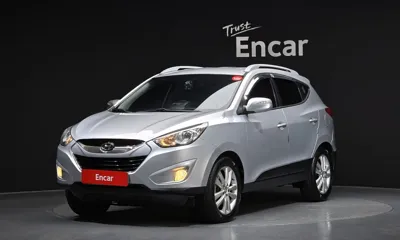 Hyundai Tucson · 2012 год