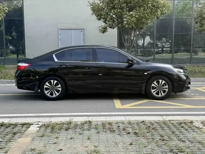 Honda Accord 2015, 109000 км, за 45800 CNY - фото 8