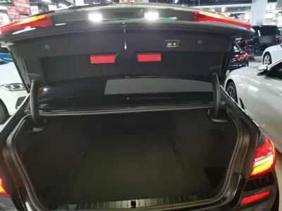 BMW 7 Series 2018, 166400 км, за 170799 CNY - фото 19