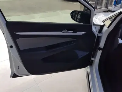 Volkswagen Golf 2022, 32500 км, за 85500 CNY - фото 7