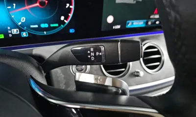 Mercedes-Benz E-Class 2023, 41280 км, за 44000000 KRW - фото 9