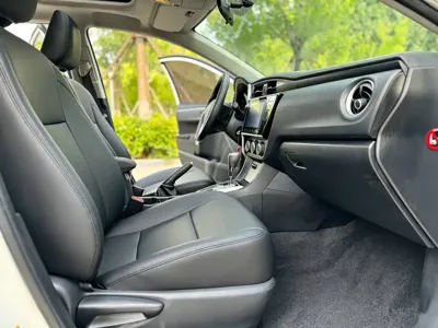 Toyota Corolla 2018, 70000 км, за 39800 CNY - фото 6