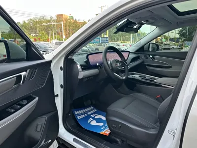 Buick E5 2024, 37000 км, за 109800 CNY - фото 8