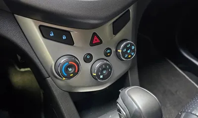 ChevroletGMDaewoo Aveo 2015, 49599 км, за 3500000 KRW - фото 19