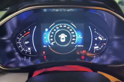 Hyundai Lafesta 2019, 64000 км, за 57787.68 CNY - фото 12