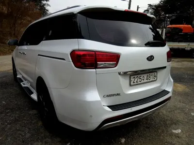 Kia Canival 2016, 180952 км, за 8990000 KRW