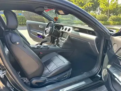 Ford Mustang 2018, 59000 км, за 103100 CNY - фото 6