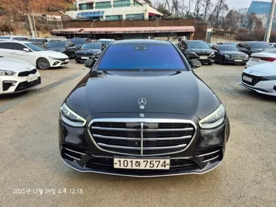Mercedes-Benz S-Class 2022, 125000 км, за 99990000 KRW
