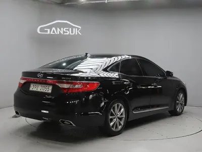 Hyundai Grandeur 2015, 210159 км, за 3500000 KRW