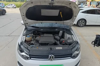 Volkswagen Polo 2016, 48900 км, за 37148.98 CNY - фото 30