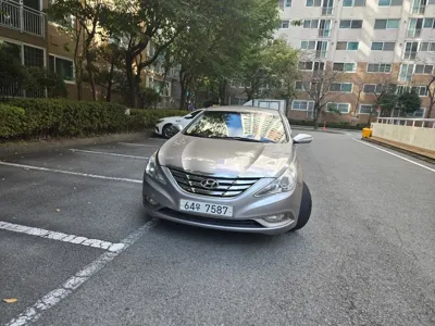 Hyundai Sonata · 2010 год