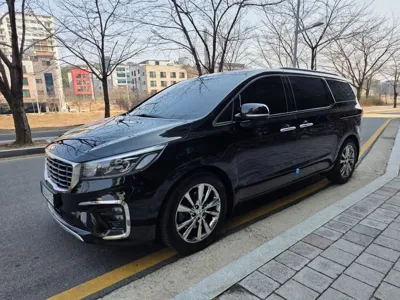 Kia Canival · 2019 год