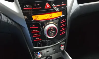 KG_Mobility_Ssangyong TIBOLI 2015, 95253 км, за 7200000 KRW - фото 19