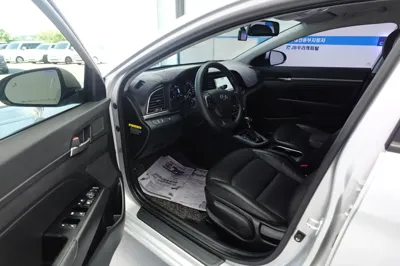 Hyundai Avante 2018, 96112 км, за 10200000 KRW - фото 8