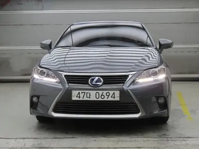 Lexus CT200h 2015, 70913 км, за 15000000 KRW