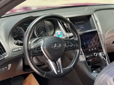 Infiniti Q60 2018, 96000 км, за 99800 CNY - фото 13