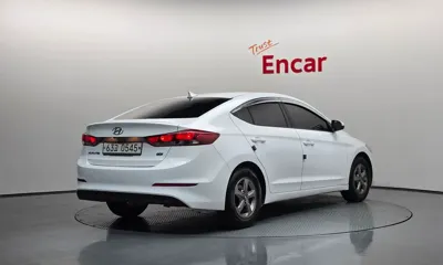 Hyundai Avante 2016, 109796 км, за 7400000 KRW