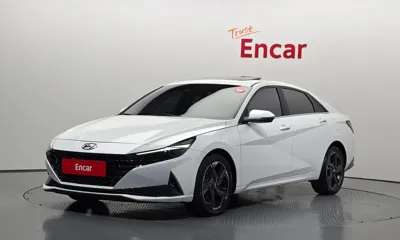 Hyundai Avante · 2022 год