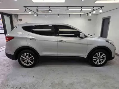 Hyundai Santafe 2013, 135498 км, за 8980000 KRW