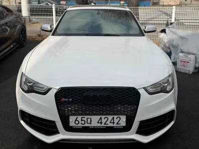 Audi RS5 · 2014 год