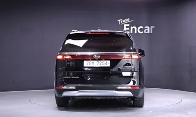 Kia Canival 2021, 20457 км, за 25300000 KRW