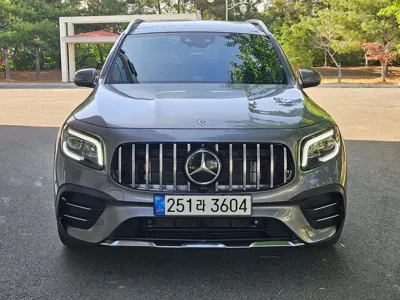 Mercedes-Benz GLB-Class · 2022 год