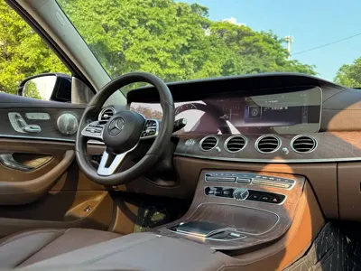 Mercedes-Benz E-Class 2019, 130000 км, за 179800 CNY - фото 12