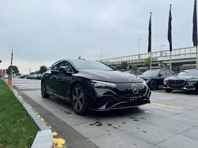 Mercedes-Benz EQE 2025, 100 км, за 223800 CNY