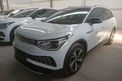 Volkswagen ID.6 X · 2022 год