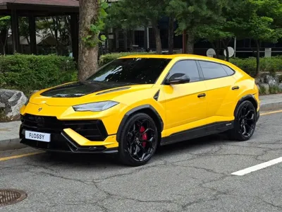 Lamborghini Urus · 2024 год