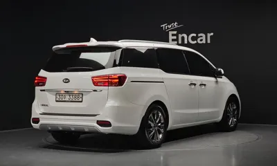 Kia Canival 2019, 67290 км, за 21000000 KRW