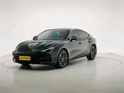 MG MG7 · 2025 год