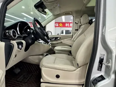 Mercedes-Benz V-Class 2018, 54000 км, за 123800 CNY - фото 9