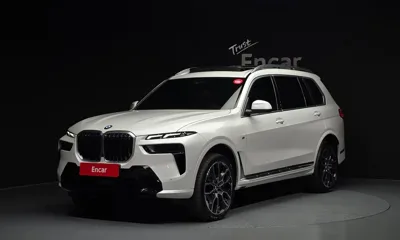 BMW X7 · 2024 год