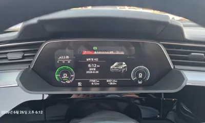 Audi e-tron 2021, 77980 км, за 42800000 KRW - фото 5