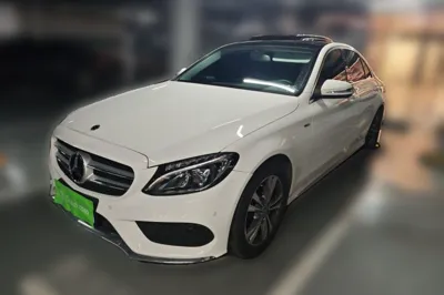 Mercedes-Benz C-Class · 2017 год