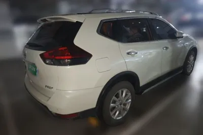 Nissan X-Trail 2020, 49900 км, за 92567.95 CNY