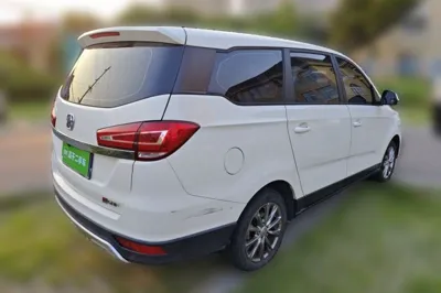 BAIC Weiwang M50F 2017, 66600 км, за 22554.98 CNY - фото 6
