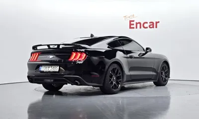 Ford Mustang 2020, 61180 км, за 24300000 KRW