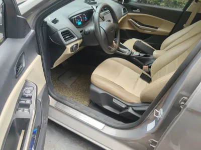 Ford Escort 2015, 96700 км, за 22025.66 CNY - фото 17